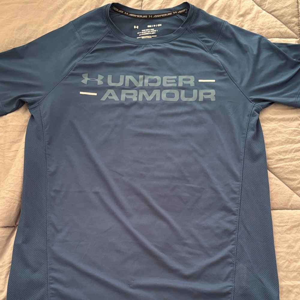 Under Armour Blue Men's Jersey Performance Gym